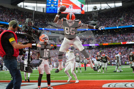 Vikings Browns Football