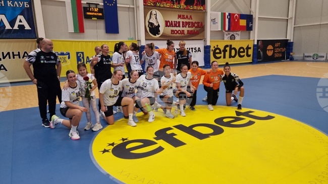 Двубоите на Бяла срещу испанския Атлетико Гуардес са събитие за българския хандбал, каза кметът на Бяла Димитър Славов