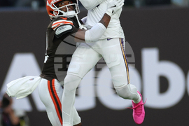 Vikings Browns Football