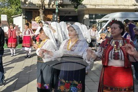 Село Неговановци - празник на народната носия