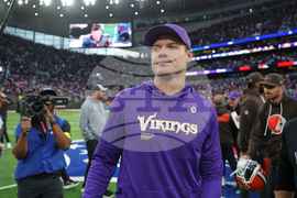 Vikings Browns Football