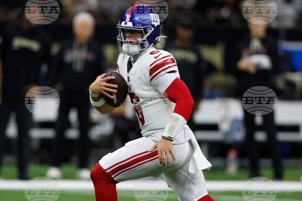 Giants Saints Football