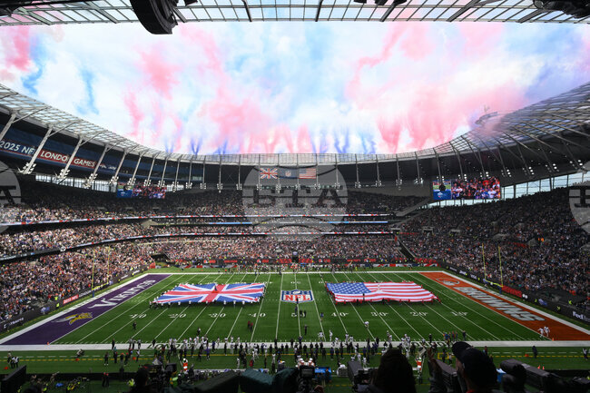 APTOPIX Vikings Browns Football