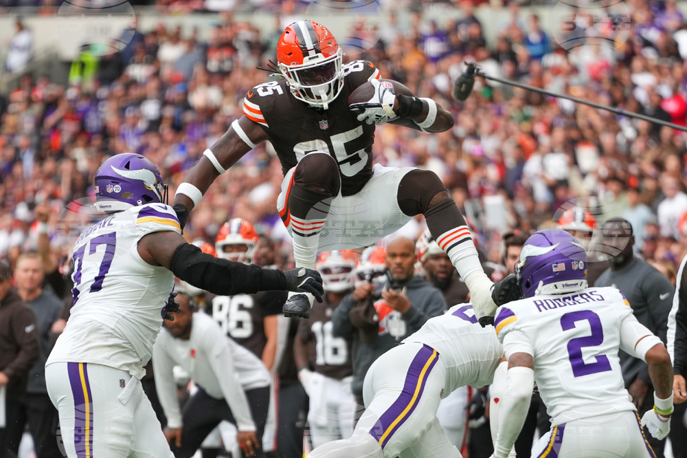 APTOPIX Vikings Browns Football