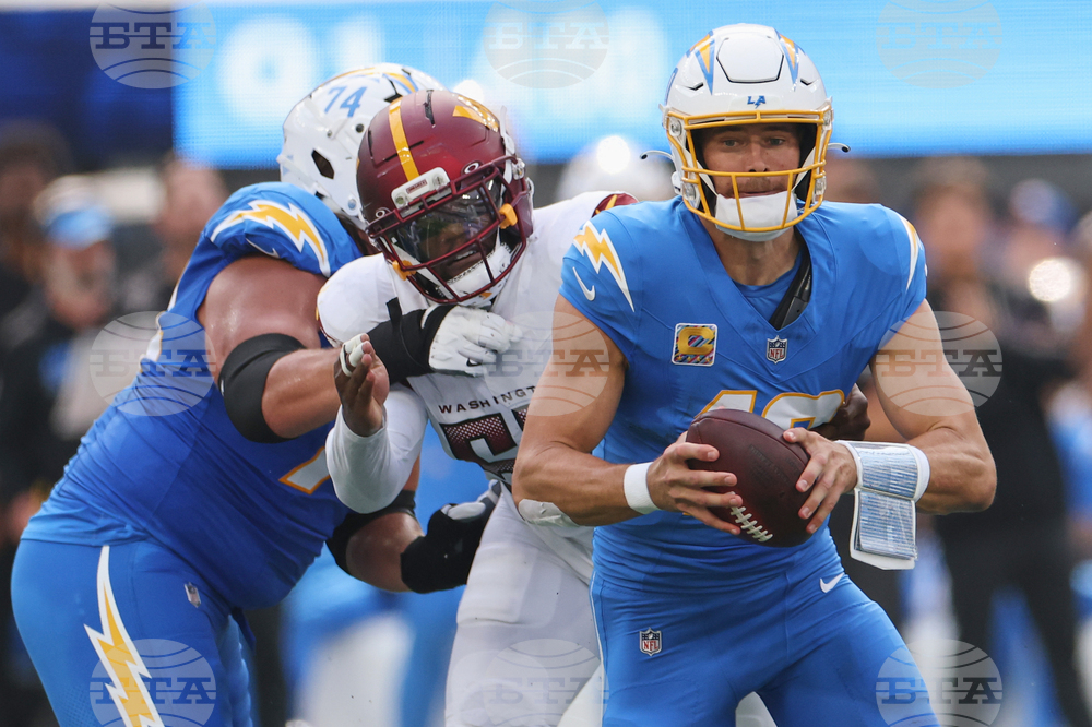 Commanders Chargers Football