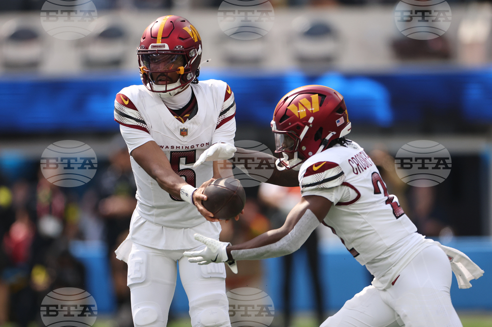 Commanders Chargers Football