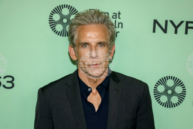 Бен Стилър разкрива лични истории за родителите си в новия си документален филм