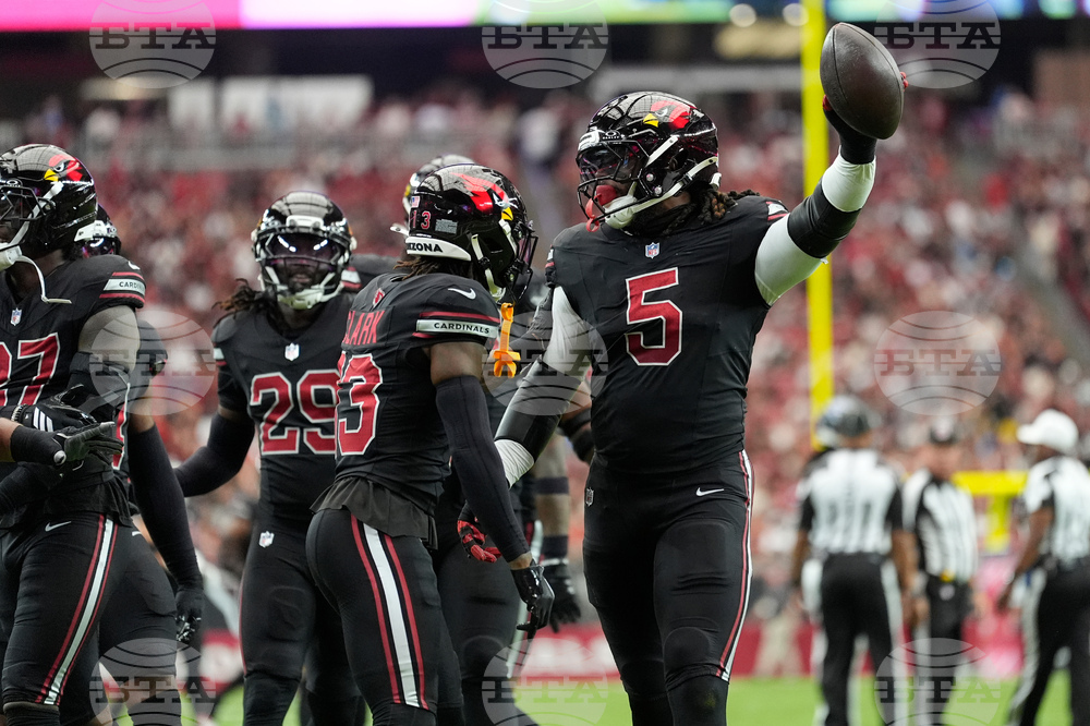 Titans Cardinals Football