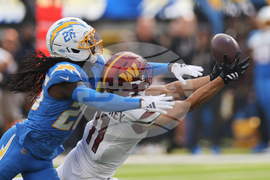 Commanders Chargers Football