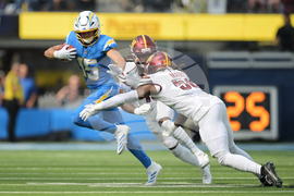 Commanders Chargers Football