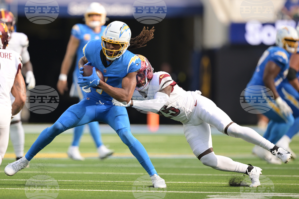 Commanders Chargers Football