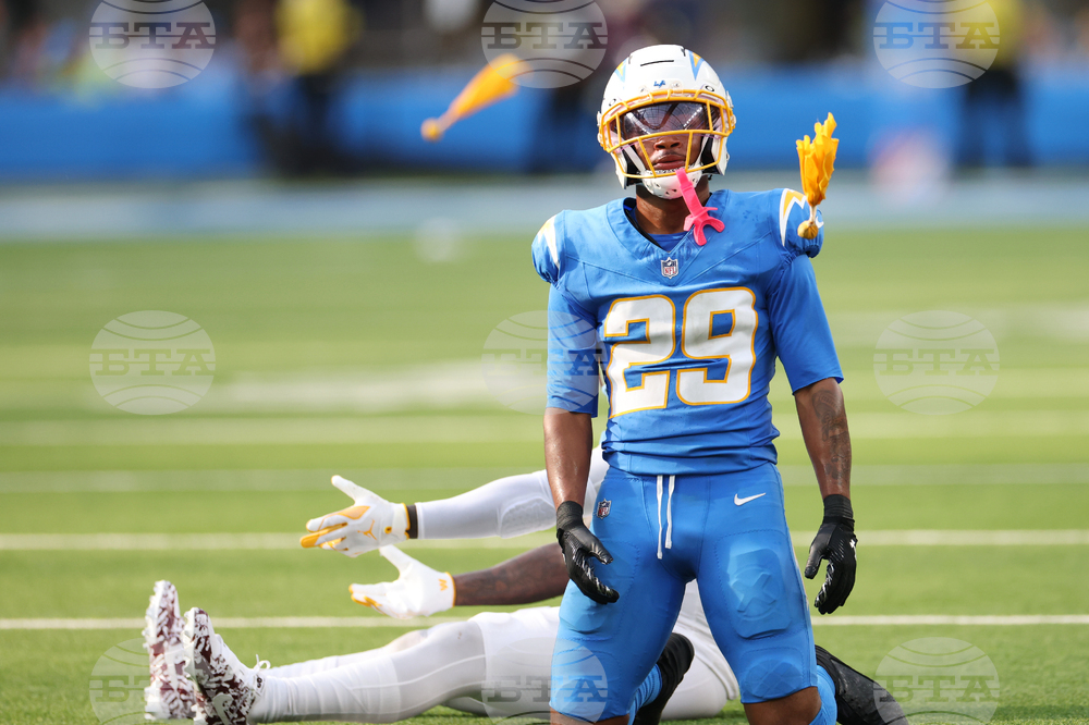 Commanders Chargers Football