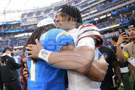 Commanders Chargers Football