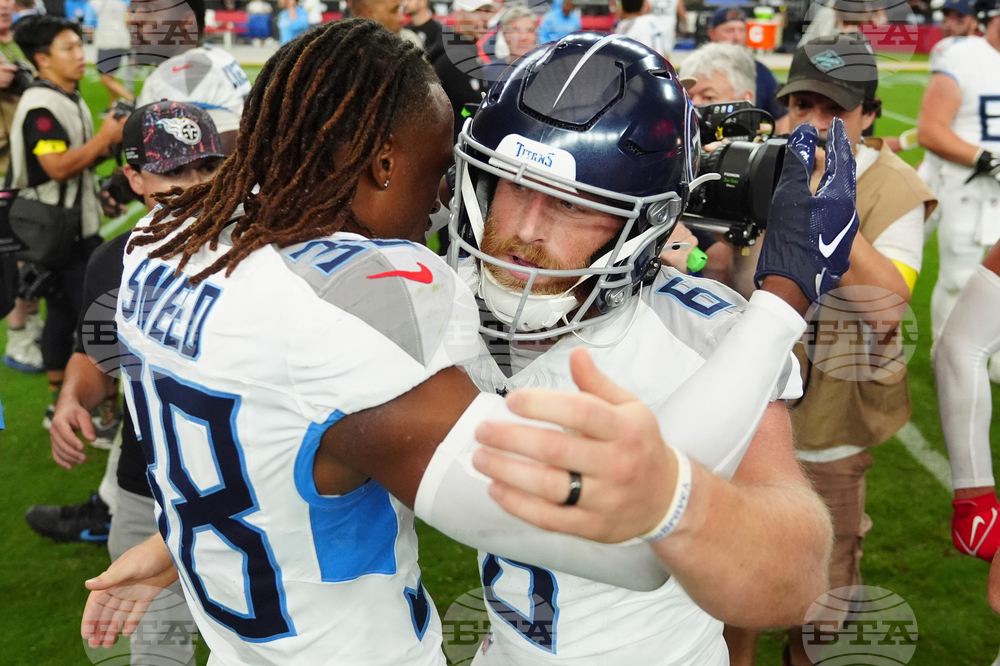 Titans Cardinals Football