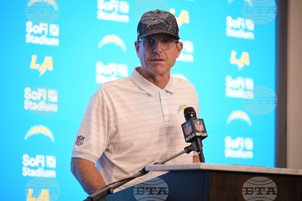 Commanders Chargers Football