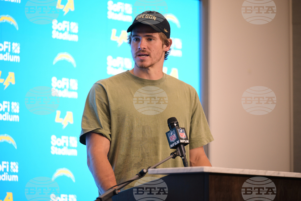 Commanders Chargers Football