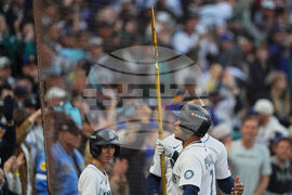 ALDS Tigers Mariners Baseball