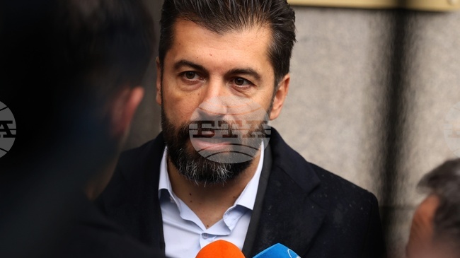 Бившият премиер Кирил Петков поздрави Азербайджан и президента Илхам Алиев за организацията на 13-ия Глобален форум в Баку 