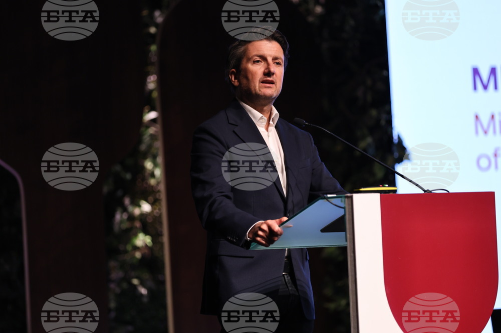 Bulgaria Accepts Responsibility of Hosting One of World's Largest Tourism Conferences, Says Minister Borshosh