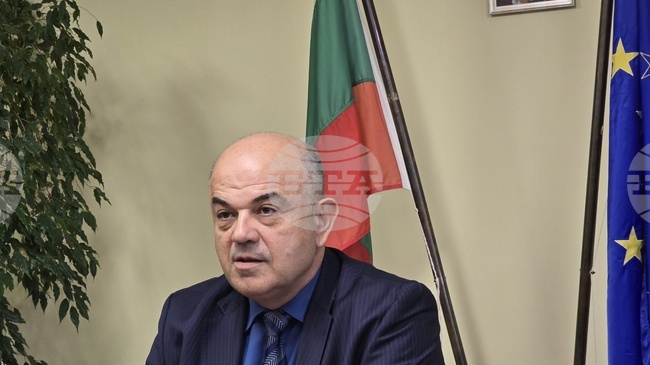 Цената на потребителската кошница запазва ниво от 97 лева, цените на храните остават балансирани като част от европейския пазар, посочи председателят на ДКСБТ Владимир Иванов