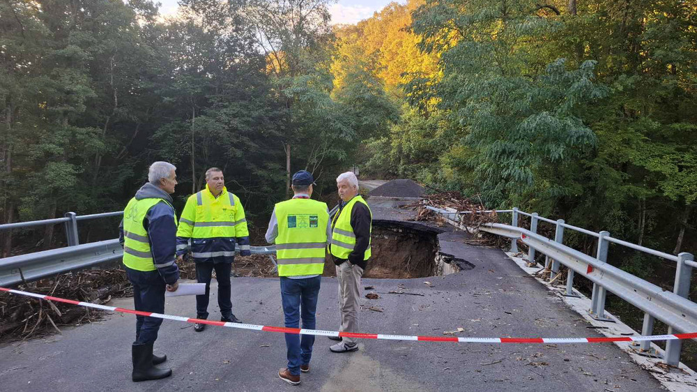 АПИ предприе незабавни действия за обезопасяване и възстановяване на мостa над река Изгревска на път II-99 в община Царево