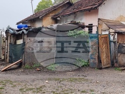 Враца - събаряне на къщи