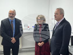 Център с лаборатория за изследване на аутизма - откриване