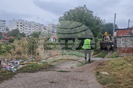 Хасково - незаконни постройки - премахване