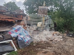 Хасково - незаконни постройки - премахване