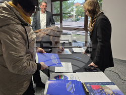 Ловеч – Национална информационна кампания за въвеждане на еврото в България