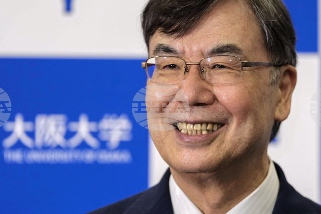 Нобеловият лауреат Шимон Сакагучи се надява на напредък в грижите за пациентите