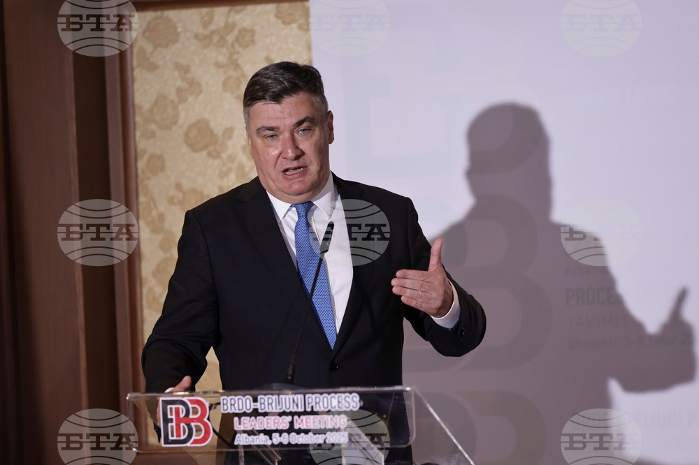 Хърватският президент Зоран Миланович: Би било зловещо да се съветва Украйна да продължи да воюва с Русия