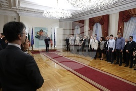 Президентска инициатива - награда „Джон Атанасов“ - отличия - връчване