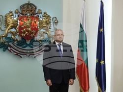 Президентска инициатива - награда „Джон Атанасов“ - отличия - връчване