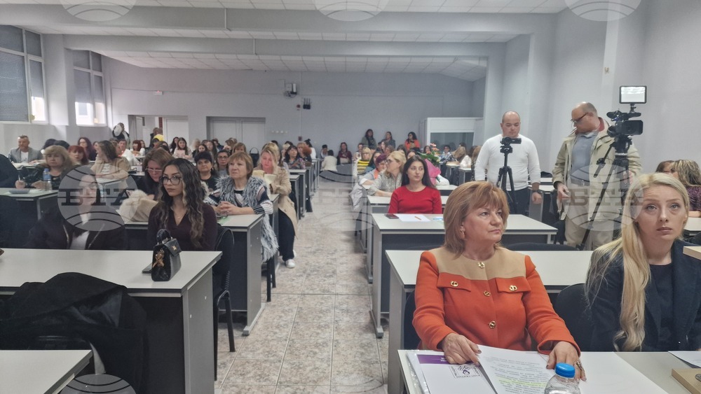 Шумен - кръгла маса - Шуменски университет „Епископ Константин Преславски“