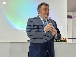 Шумен - кръгла маса - Шуменски университет „Епископ Константин Преславски“