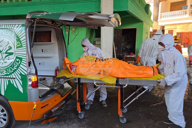 Indonesia School Collapse