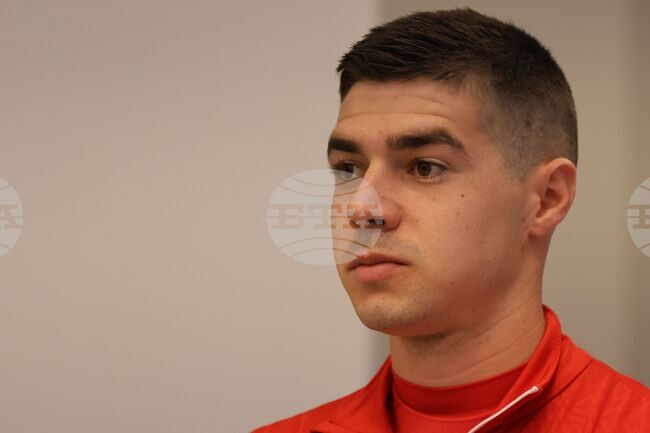 Лошата новина за българския полузащитник Станислав Шопов е факт, ще претърпи операция заради увредени предни кръстни връзки