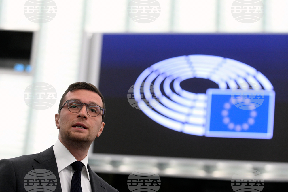 Лидерът на френската крайна десница Жордан Бардела се срещна с Найджъл Фараж в Лондон