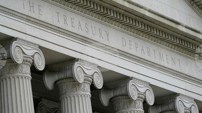 САЩ налагат санкции на свързани със Северна Корея лица и компании заради пране на пари