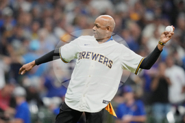 NLDS Cubs Brewers Baseball