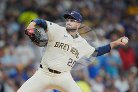 NLDS Cubs Brewers Baseball