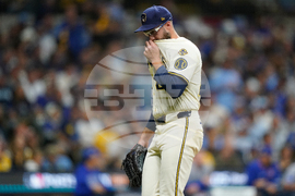NLDS Cubs Brewers Baseball