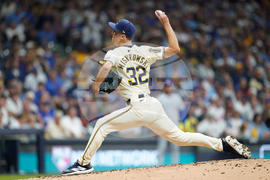 NLDS Cubs Brewers Baseball