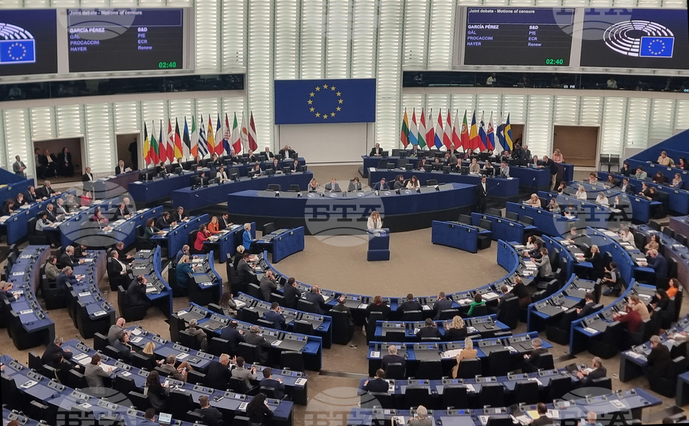 Европейският парламент прие резолюция, осъждаща поляризацията и репресиите в Сърбия