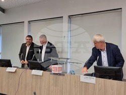 КНСБ - конференция - данъци