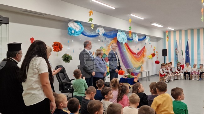 С близо 2,1 милиона лева правителството компенсира семействата на неприетите деца в детските градини