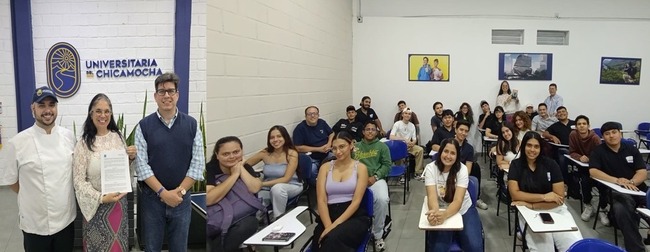 Книгата „Тъмната страна на успеха“ на Дорис Дукова беше представена в колумбийския град Букараманга