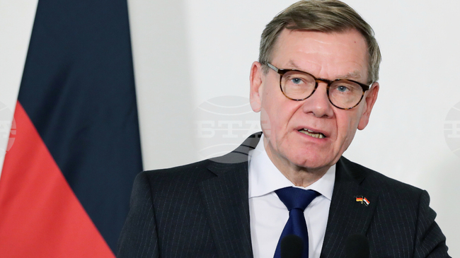  Германия твърдо подкрепя Албания по пътя ѝ към Европейския съюз, заяви германският външен министър в Тирана