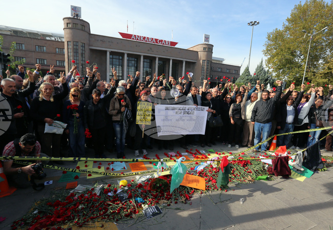 Преди десет години в Анкара е извършен най-смъртоносният терористичен акт в историята на Турция
